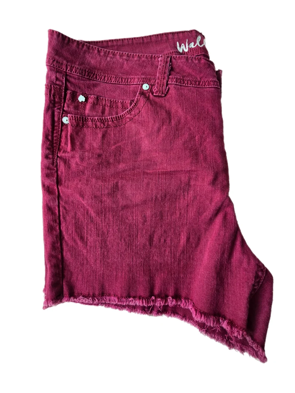 WallFlower Burgundy Frayed Hem Denim Shorts NWOT - Size 18